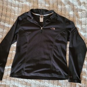 Women's The North face pull over half zip sweatshirt lightweight L